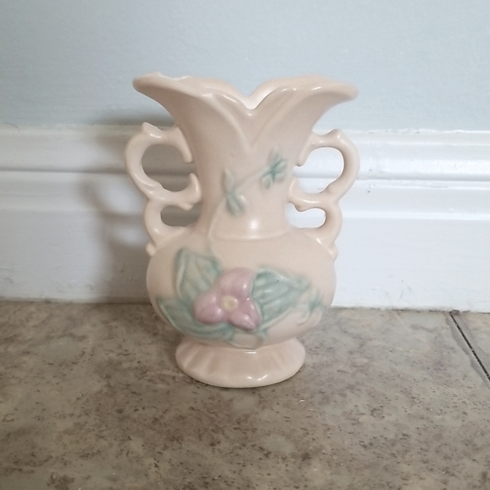 Vintage Hull Bud Vase